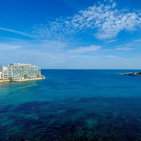 Apartment Spinola Bay Floor Seafront 3 Bedroom With Panoramic Sea Views - By Getawaysmalta