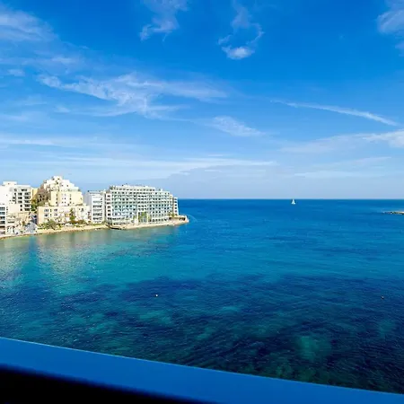 Spinola Bay Floor Seafront 3 Bedroom With Panoramic Sea Views - By Getawaysmalta