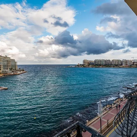 Spinola Bay Floor Seafront 3 Bedroom With Panoramic Sea Views - By Getawaysmalta * St. Julian's