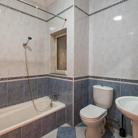 Spinola Bay Floor Seafront 3 Bedroom With Panoramic Sea Views - By Getawaysmalta * Saint Julian's