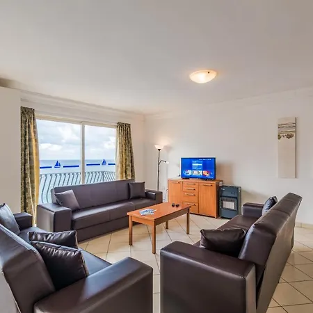 Apartment Spinola Bay Floor Seafront 3 Bedroom With Panoramic Sea Views - By Getawaysmalta