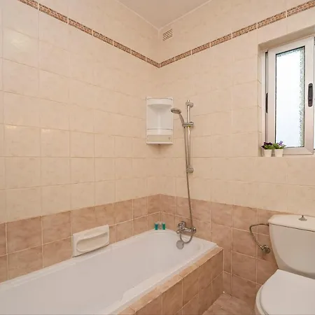 Spinola Bay Floor Seafront 3 Bedroom With Panoramic Sea Views - By Getawaysmalta Appartamento