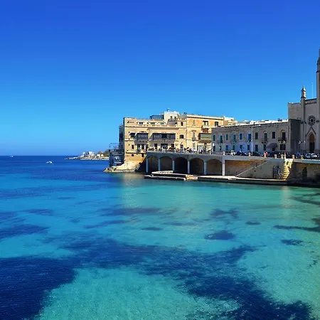 Spinola Bay Floor Seafront 3 Bedroom With Panoramic Sea Views - By Getawaysmalta * San Giuliano