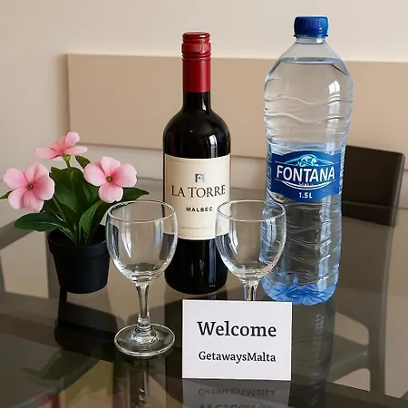 Spinola Bay Floor Seafront 3 Bedroom With Panoramic Sea Views - By Getawaysmalta