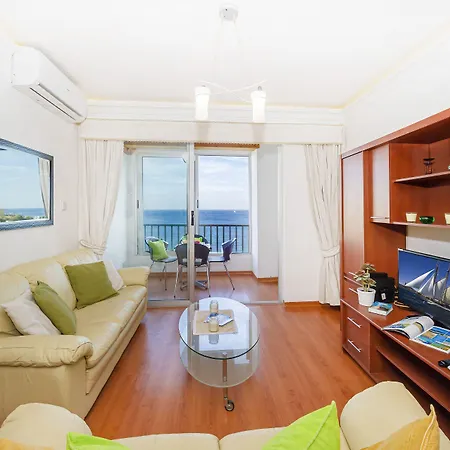 Spinola Bay Floor Seafront 3 Bedroom With Panoramic Sea Views - By Getawaysmalta Apartman