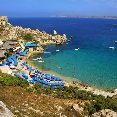 Spinola Bay Floor Seafront 3 Bedroom With Panoramic Sea Views - By Getawaysmalta * San Julián