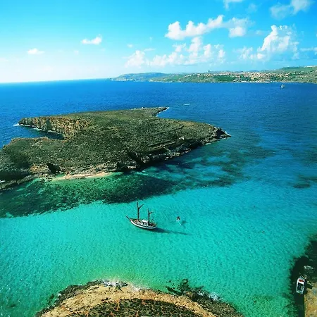 Apartman Spinola Bay Floor Seafront 3 Bedroom With Panoramic Sea Views - By Getawaysmalta