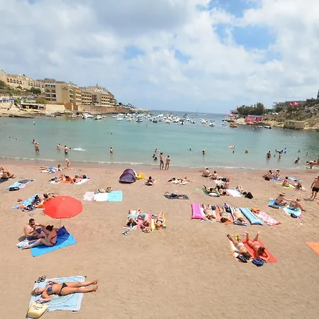 Spinola Bay Floor Seafront 3 Bedroom With Panoramic Sea Views - By Getawaysmalta *