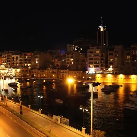 Spinola Bay Floor Seafront 3 Bedroom With Panoramic Sea Views - By Getawaysmalta Apartman