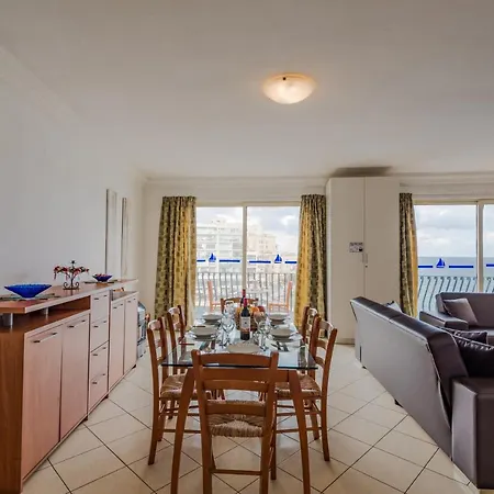 Apartman Spinola Bay Floor Seafront 3 Bedroom With Panoramic Sea Views - By Getawaysmalta San Ġiljan