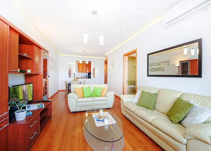 Apartamento Spinola Bay Floor Seafront 3 Bedroom With Panoramic Sea Views - By Getawaysmalta *