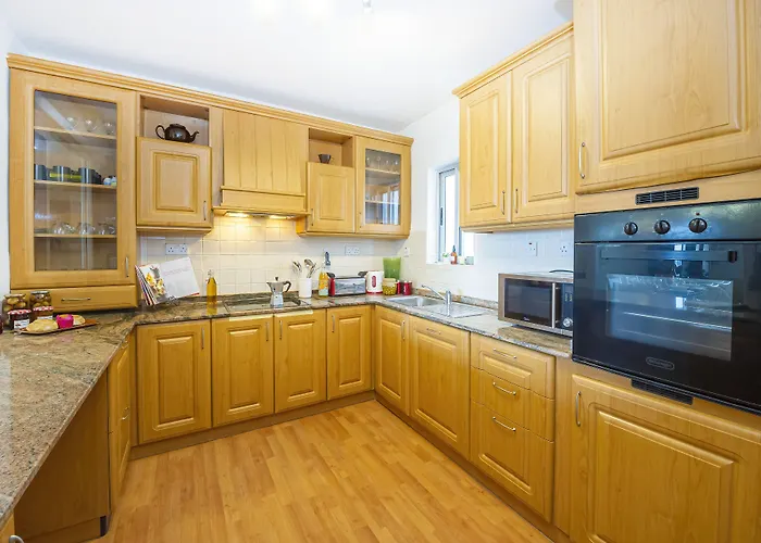 Daire Spinola Bay Floor Seafront 3 Bedroom With Panoramic Sea Views - By Getawaysmalta *