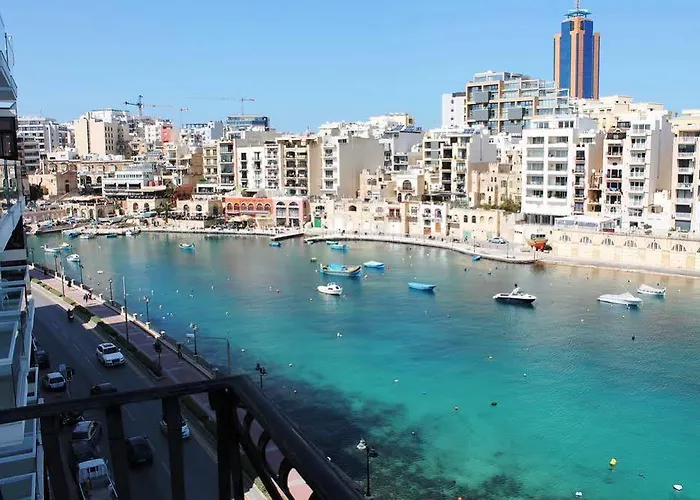 Spinola Bay Floor Seafront 3 Bedroom With Panoramic Sea Views - By Getawaysmalta Daire