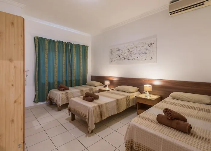 Spinola Bay Floor Seafront 3 Bedroom With Panoramic Sea Views - By Getawaysmalta *