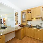Spinola Bay Floor Seafront 3 Bedroom With Panoramic Sea Views - By Getawaysmalta * Saint Julian's