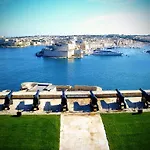 아파트 Spinola Bay Floor Seafront 3 Bedroom With Panoramic Sea Views - By Getawaysmalta Saint Julian's