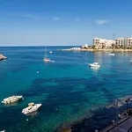 아파트 Spinola Bay Floor Seafront 3 Bedroom With Panoramic Sea Views - By Getawaysmalta *