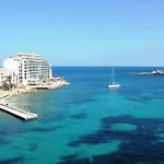 Spinola Bay Floor Seafront 3 Bedroom With Panoramic Sea Views - By Getawaysmalta 아파트