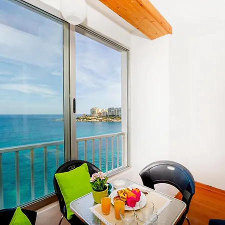 Spinola Bay Floor Seafront 3 Bedroom With Panoramic Sea Views - By Getawaysmalta Apartment Saint Julian's